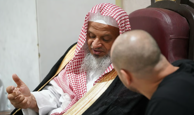 الشؤون الدينية تطلق المسار الإثرائي لموسم العمرة ببرامج ثقافية وروحية متنوعة